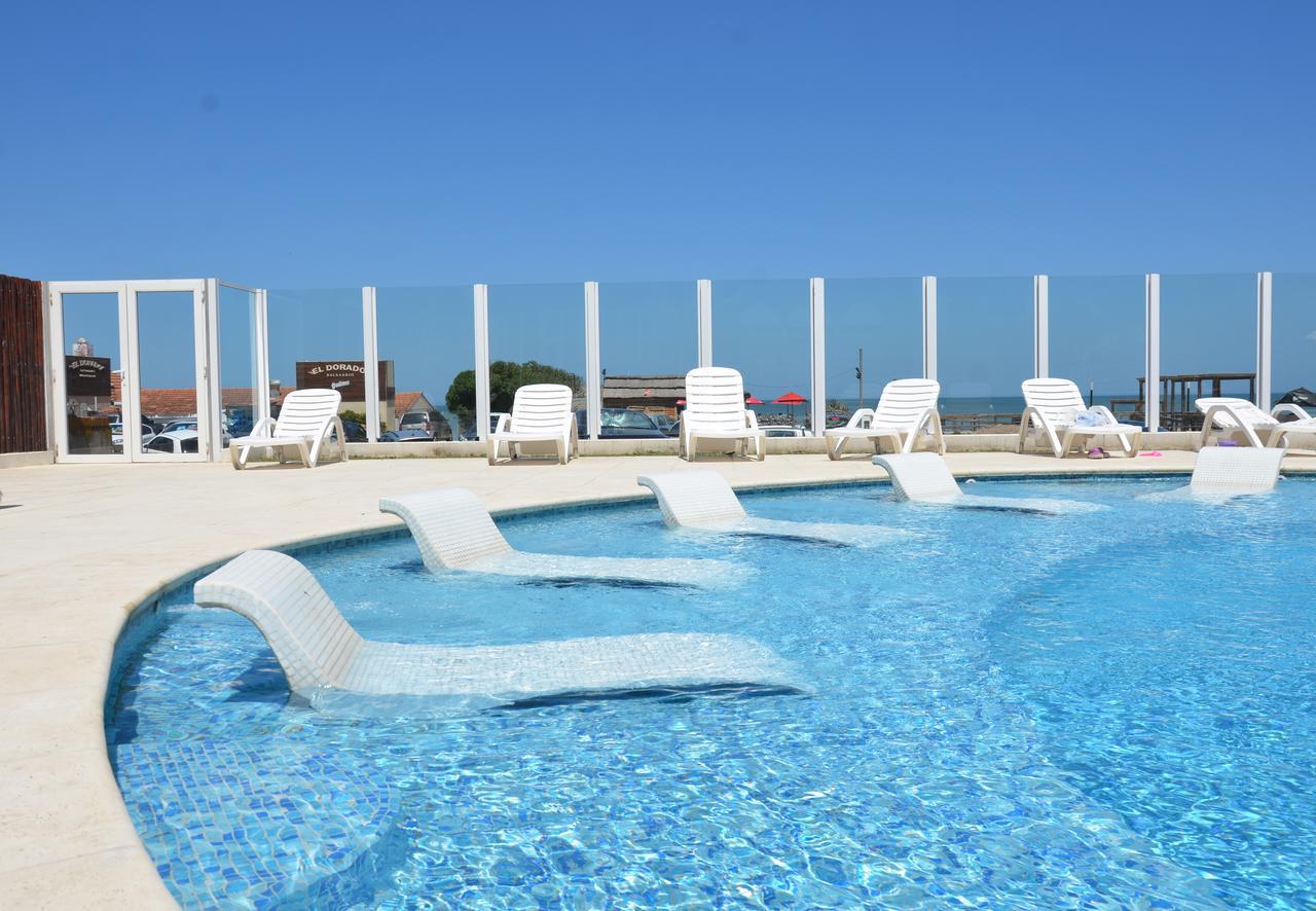 Hotel Reviens Пинамар Экстерьер фото
